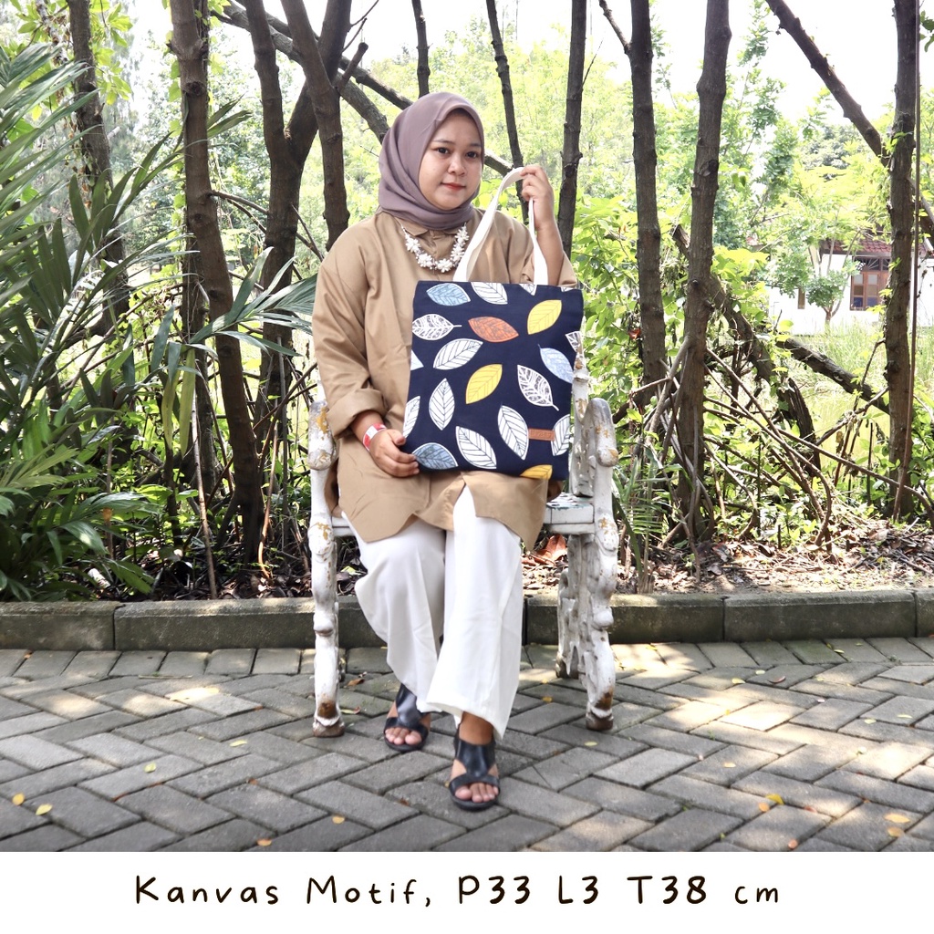 COD sis Totebag kanvas warna hitam sablon motif gambar buat kuliah model simpel murah asli semarang