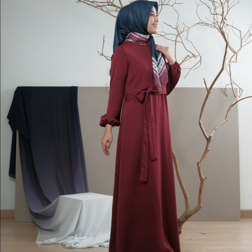 Zoya Medira Dress - Gamis Polos Wanita - Wudhu Friendly - Merah Maroon
