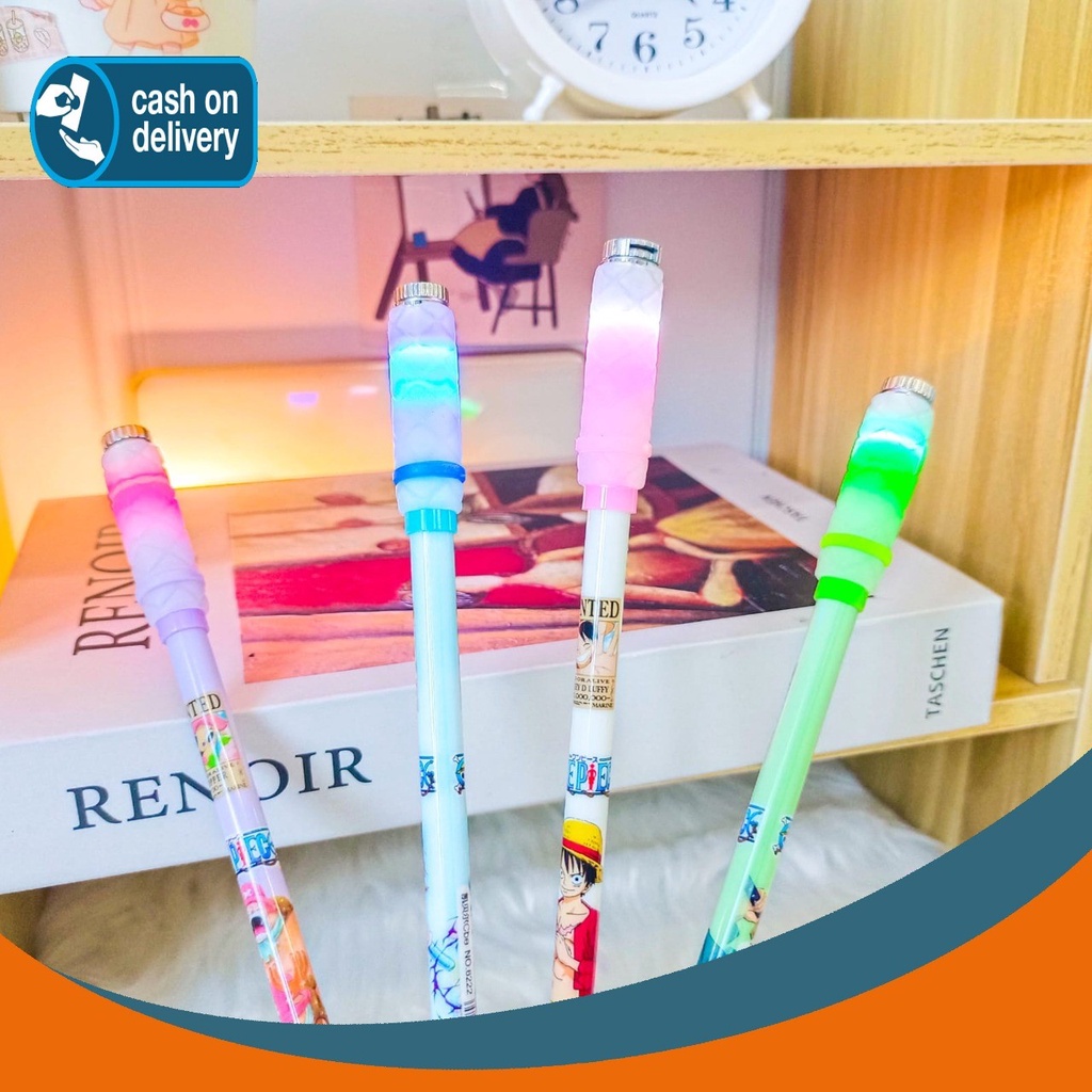 

PULPEN PUTAR MAGNET LAMPU LED MOTIF ONE PIECE ALAT TULIS BOLPOIN UNIK IMUT MURAH PEN GEL KARAKTER LUCU MURAH PENA