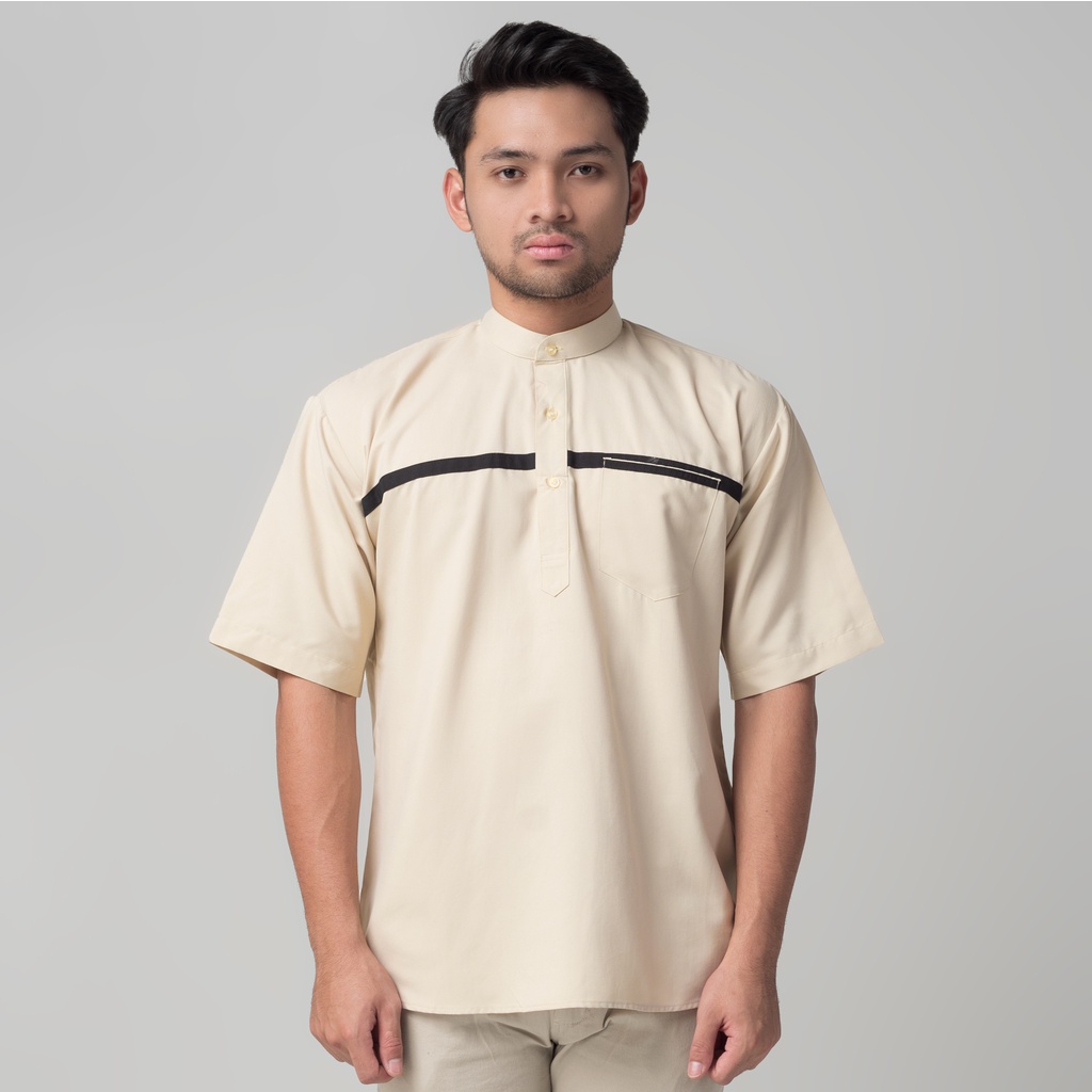 BENHILL Koko Qurta Pria Stripe Pendek Cream 29950-3291H