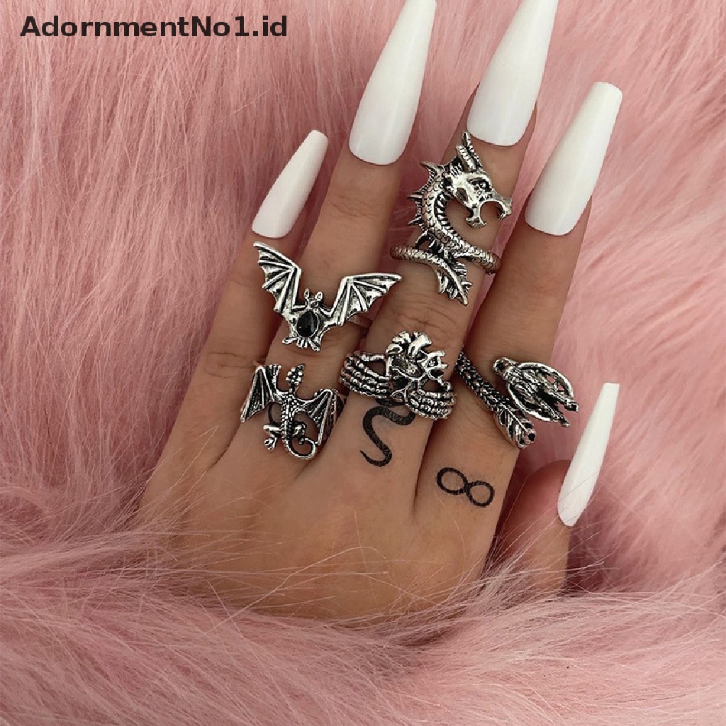 [AdornmentNo1] Tren Fashion Gaya Temperamen Perhiasan Kepribadian Perempuan Retro Alloy Ular Bulan Gosip Matahari Cincin Set [ID]