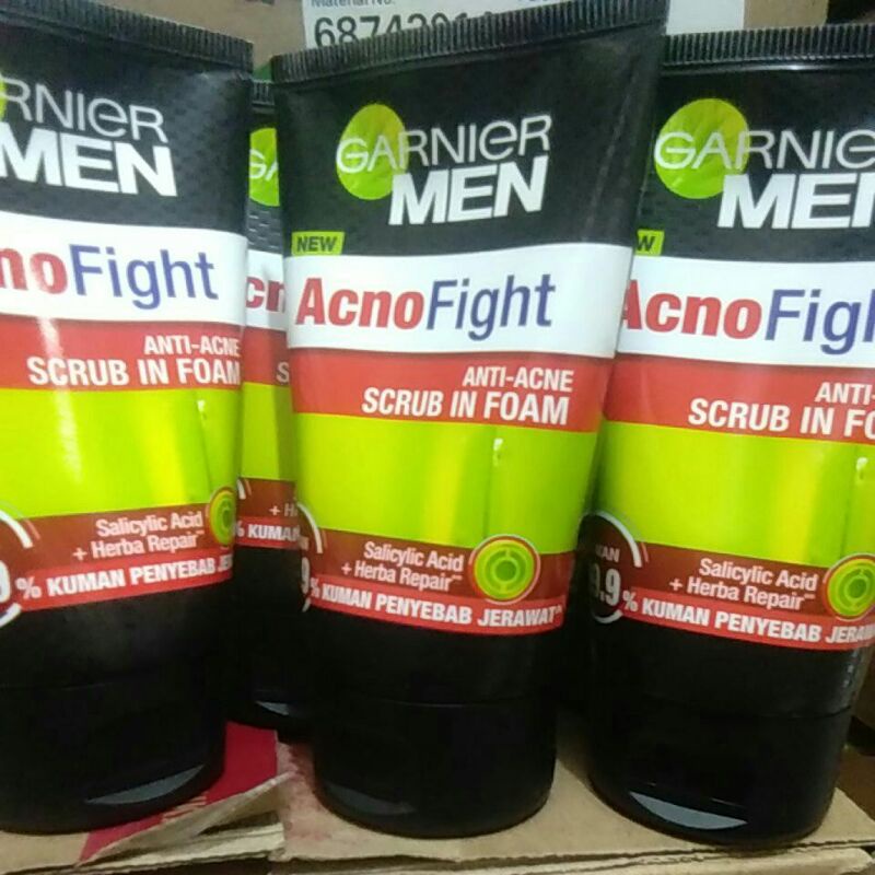 GARNIER  MEN ACNO FIGHT SCRUB IN FOAM MERAH 100ML