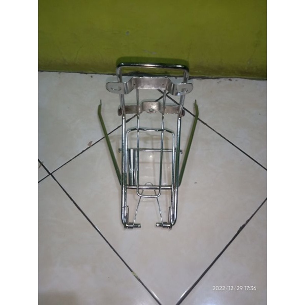 rak jepit depan Astrea grand prima