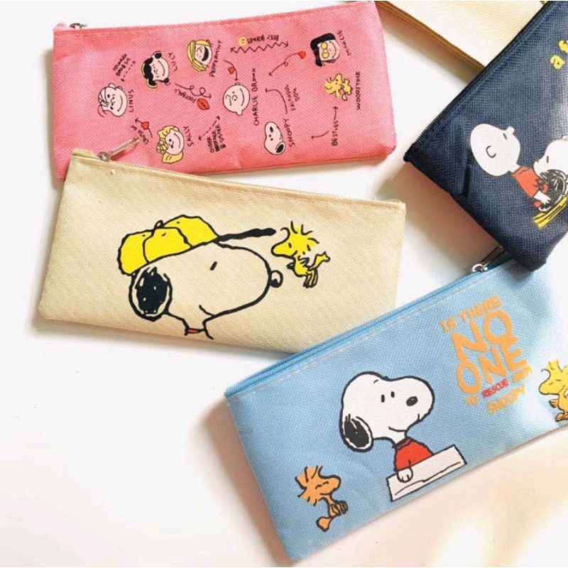 

Tempat pensil kanvas Snoopy