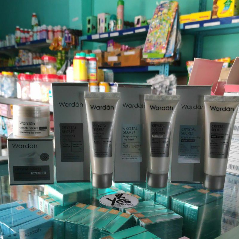 Wardah Crystal Secret Refreshing Day Gel Brightening Cream Bright Activating Night krim 15 ml pelembap siang &amp; Pelembab Malam sebening kristal tutup pori