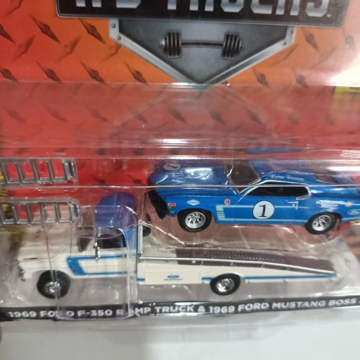 GREENLIGHT 1969 FORD F-350 RAMP TRUCK & 1969 FORD MUSTANG BOSS TERLARIS