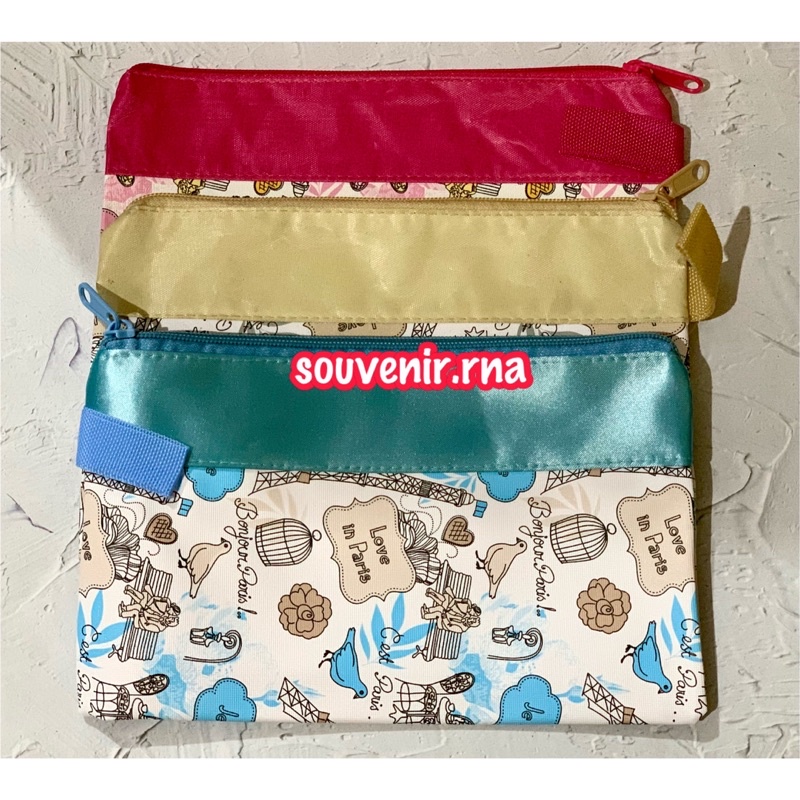 Souvenir ( isi 50 ) Dompet paris Besar Kemasan Plastik