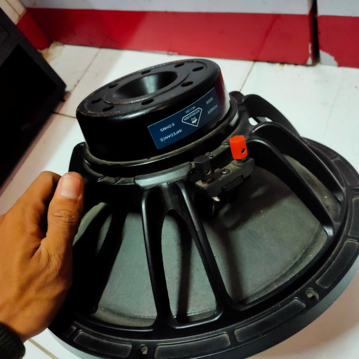 Fitt Speker 12 Inch Soundqueen Neo 12 Bn