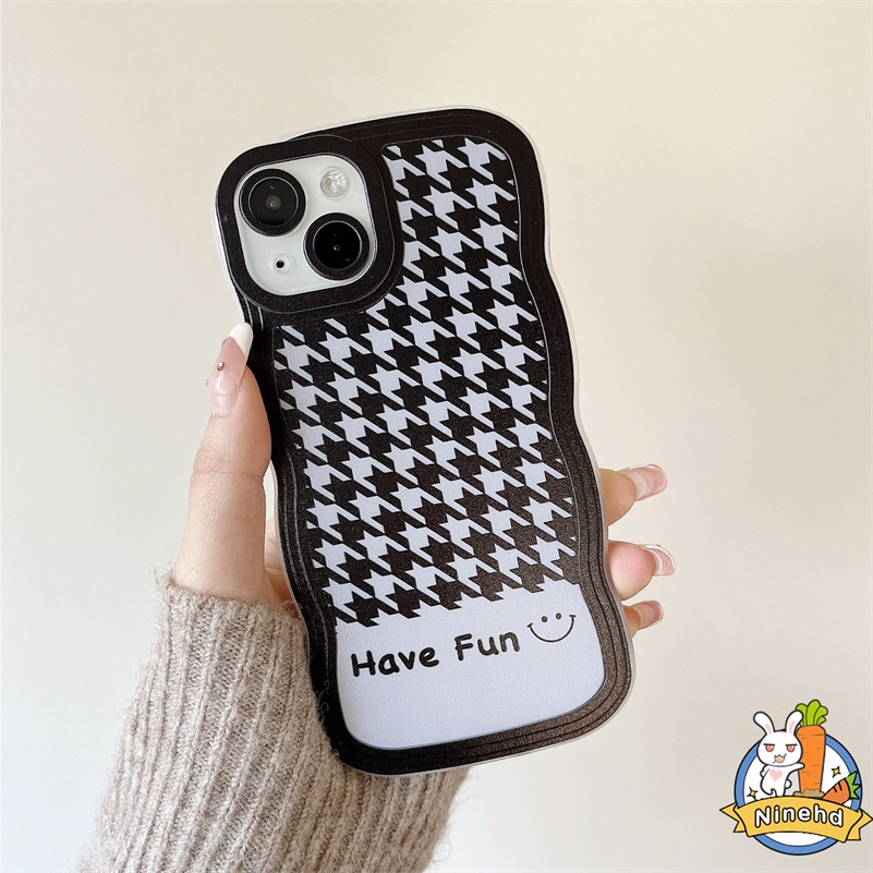 IPHONE Casing Kompatibel Untuk Iphone14 13 12 11 Pro Max X Xr Xs Max SE 8 7 6 6s Plus Kualitas Tinggi Pola Kisi Casing Ponsel Lensa Bingkai Bergelombang Shockproof Silikon Soft Case Cover Pelindung