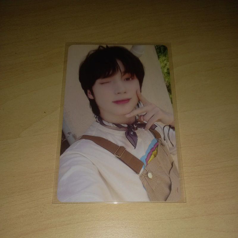 booked photocard hueningkai tangerine