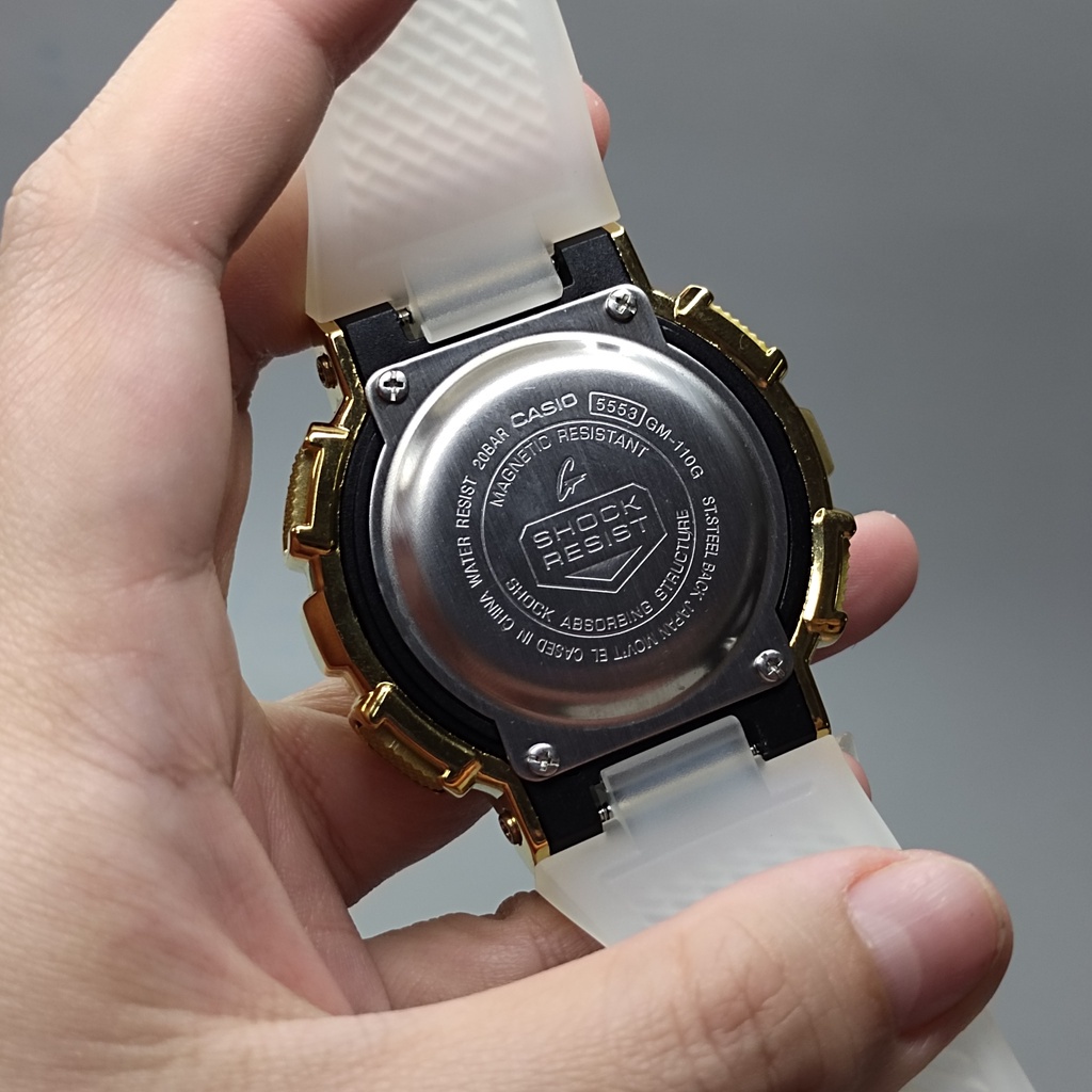 Jam Tangan Casio GShock Pria Wanita Limited Edition G-Shock GM-110SCM-1AER Gold Camouflage