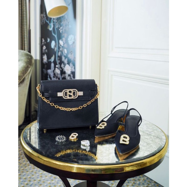 sarah bag buttonscarves x sarsof black