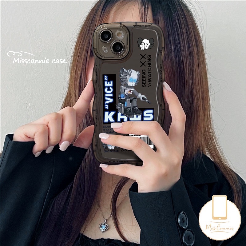 IPHONE Case Kompatibel Untuk Iphone11Xr 6 6s 8 7 Plus 12 13 14 Pro Max 14 Plus X XS Max 11Pro Max SE 2020 Kartun Fashion Beruang Keras Kaws Wavy Edge Soft TPU Phone Case