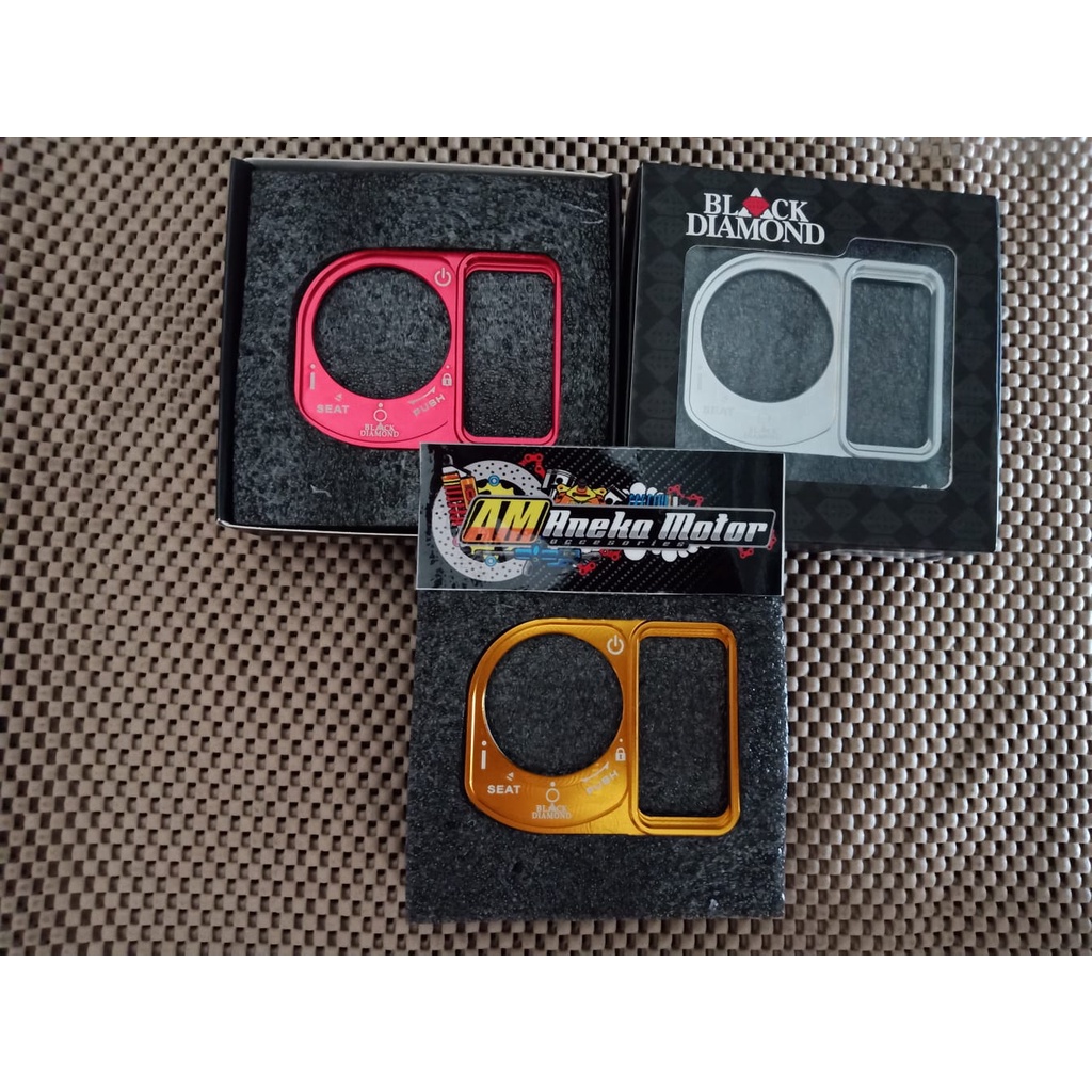 Cover Kunci Kotak PCX 150 Black Diamond