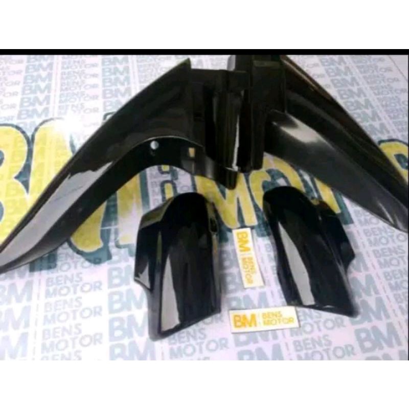 slebor depan Supra x lama Supra fit/slebor spakbor depan Supra x lama Supra fit lama