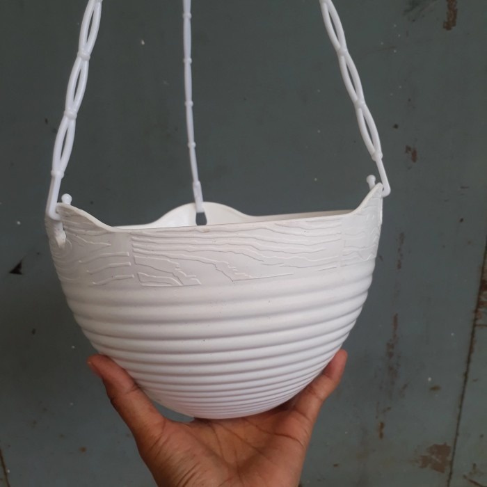 pot gantung putih, pot gantung lavenia, pot bunga mewah