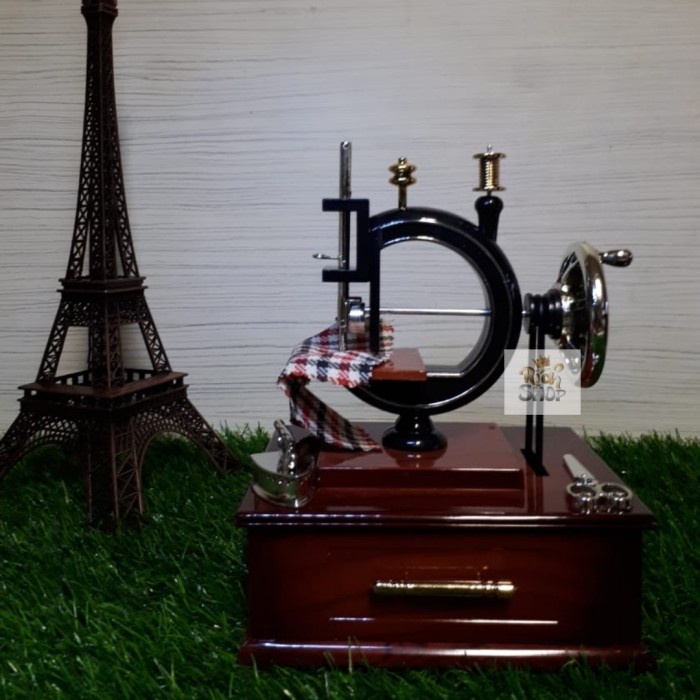 Kotak Musik Kotak Musik Mesin Jahit / Box Musik / Kotak Musik Vintage