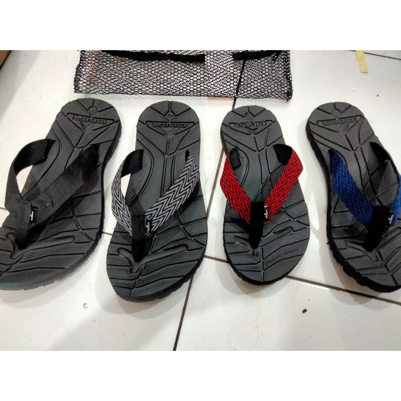 sendal jepit pria terlaris sepajang masa