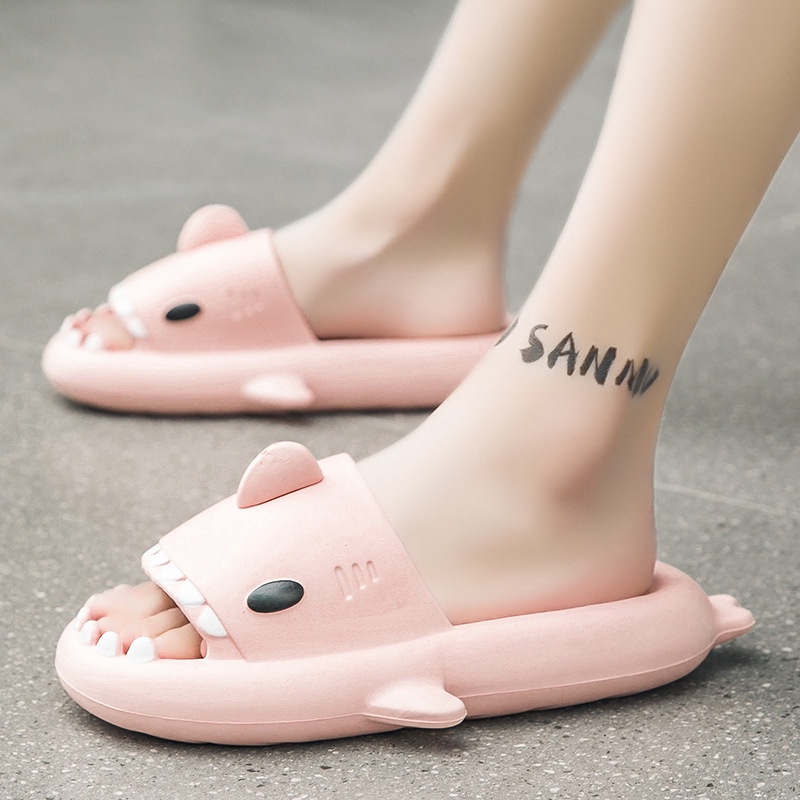 SANDAL HIU TEBAL Bahan Spons Ringan Elastis Unisex Sol Tebal Non-Slip Sendal Slippers Import Wanita Pria Shark 913