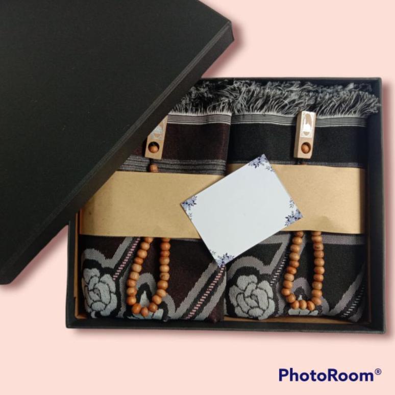 Hot - SAJADAH PERNIKAHAN COUPLE GIFH BOX MEWAH HADIAH KADO PERNIKAHAN / KADO NIKAHAN/ HAMPERS WEDDIN