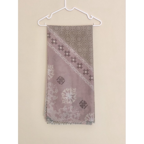 Preloved Mina Scarf Ria Miranda