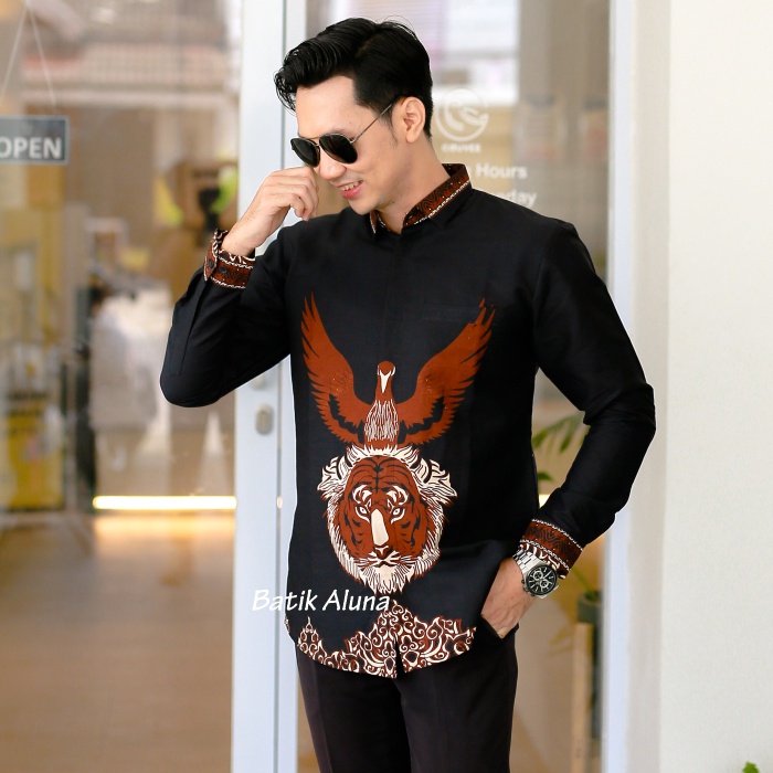 Batik Pria Slimfit Lengan Panjang Premium SBA09