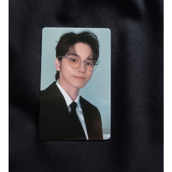 Ong Seongwoo photocard