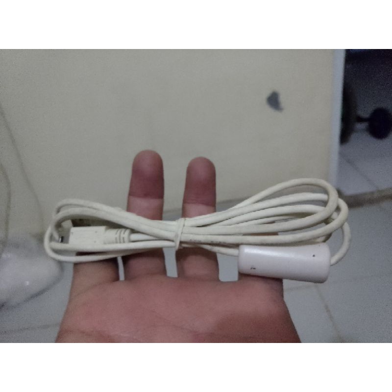 kabel data kamera SLR