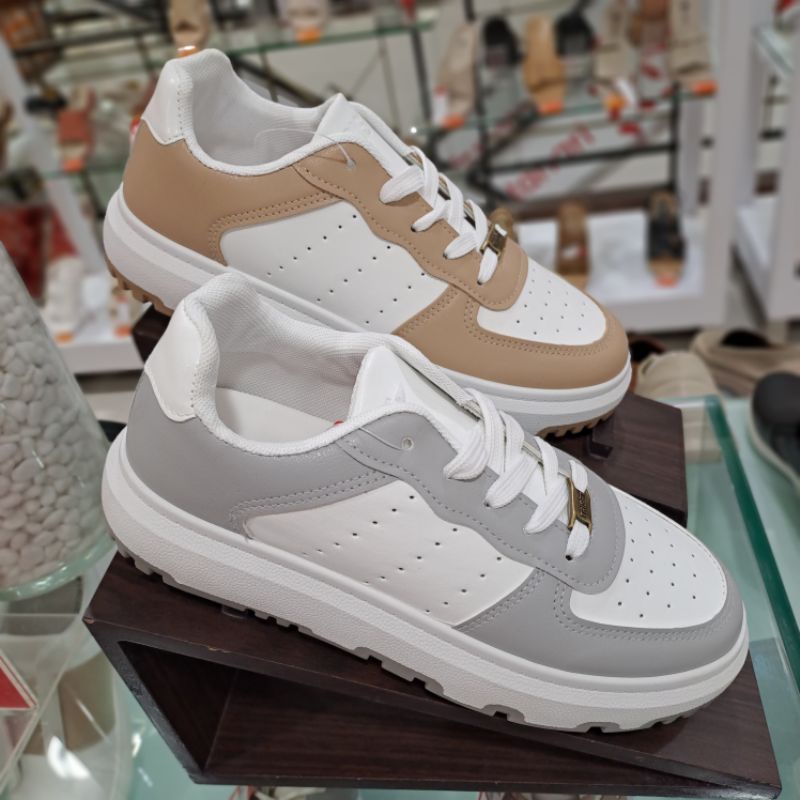Sepatu Sneakers wanita Triset TZ2003503