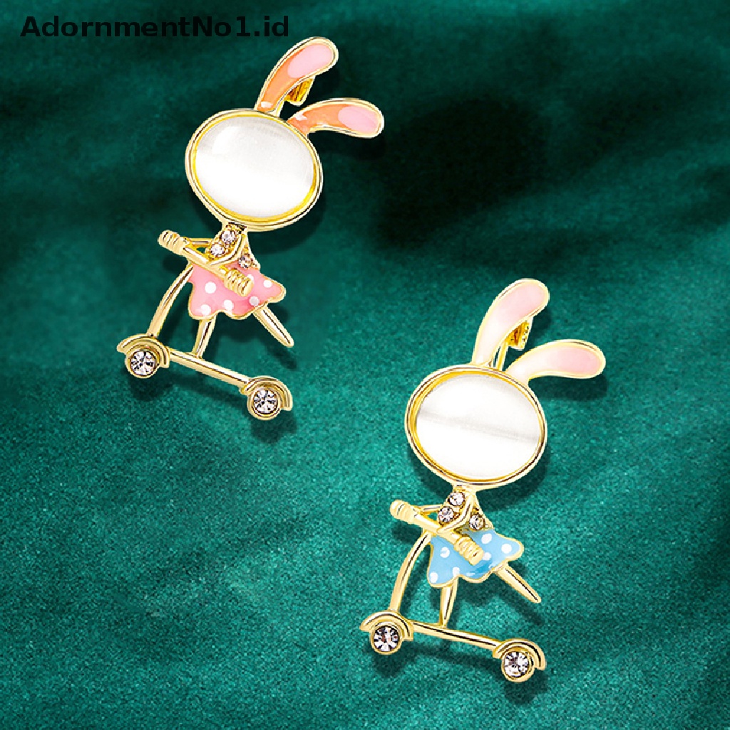 [AdornmentNo1] Opal Bunny On Skateboard Bros Untuk Wanita Kartun Rabbite Pin Enamel Hewan Pin Aksesoris Pakaian Fashion Perhiasan Hadiah [ID]