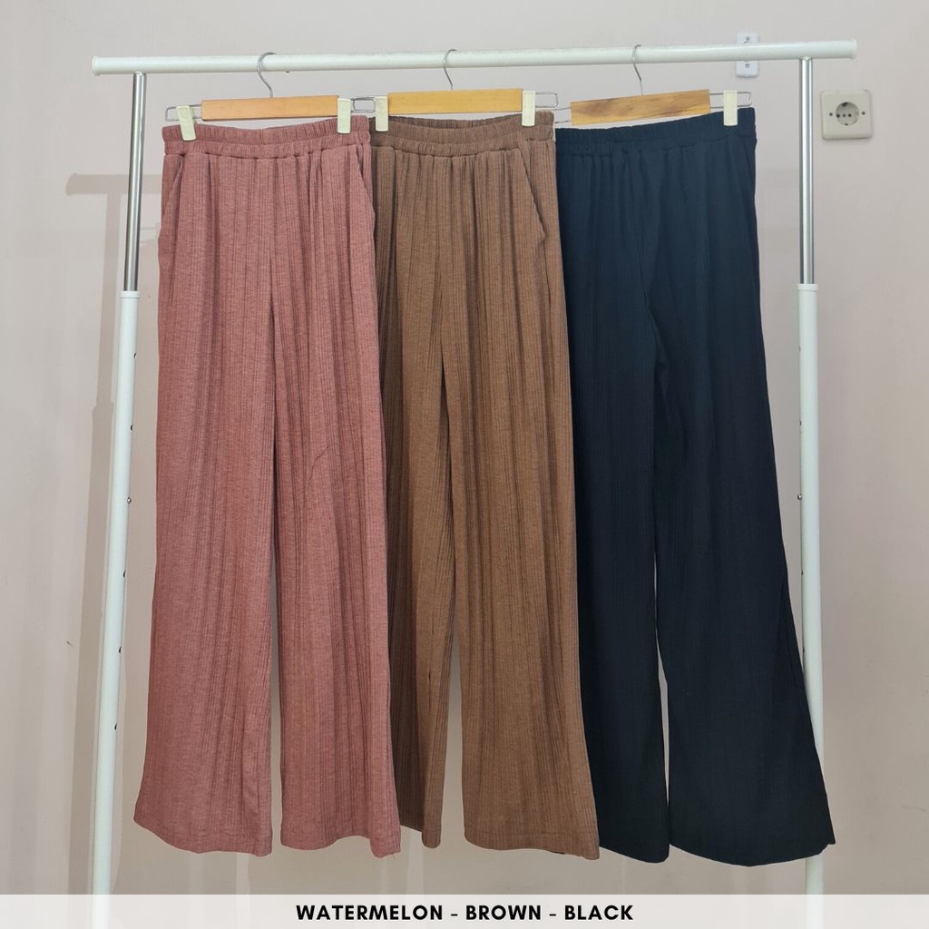 4450 thursday cardi long pants cullote knit one set