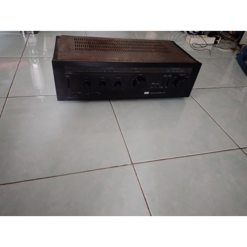 Ampli Sansui