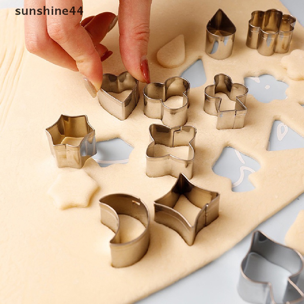 Sunshine 12Pcs Cetakan Kue Kering Bentuk Anak-Anak Rumah Baking Bentuk Poker Cetakan Stainless Steel.