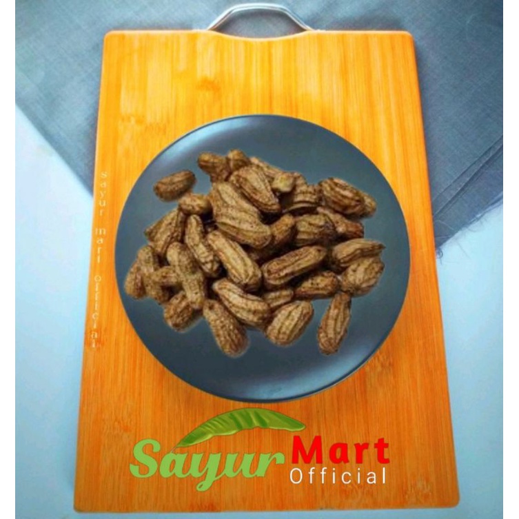 

Kacang Tanah/Kacang Kulit Mentah 500gr INSTAN