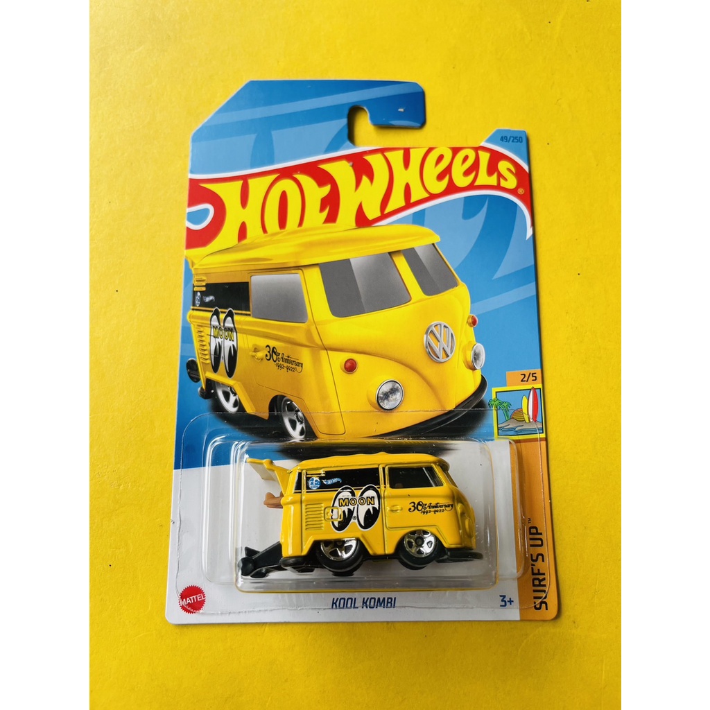 HOTWHEELS HOT WHEELS KOOL KOMBI MOONEYES KUNING SURF'S UP LOT C 2023 DIECAST MINIATUR MOBIL MAINAN M