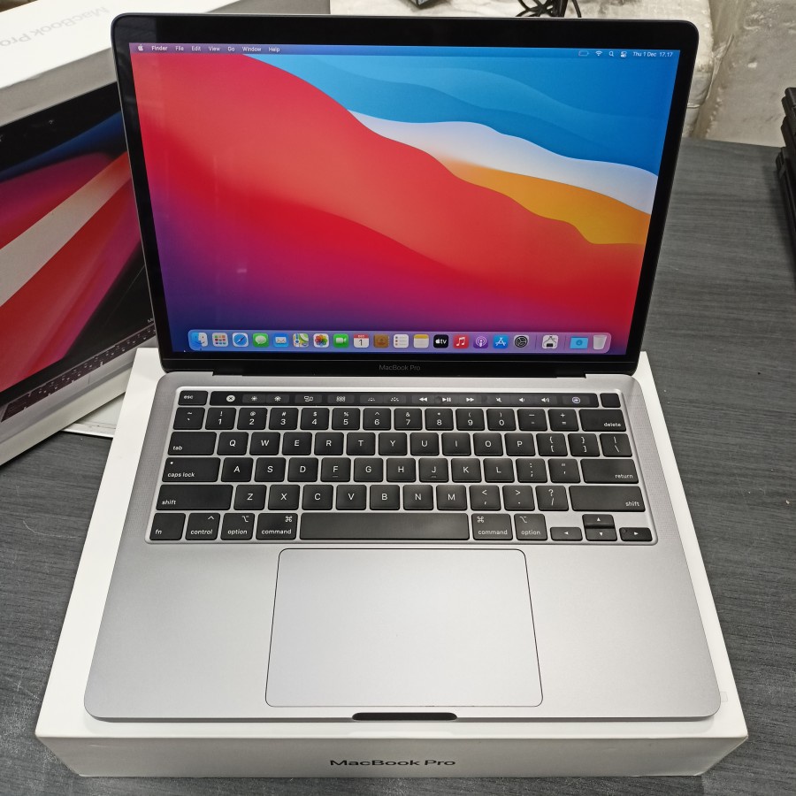 (FREE CASE) Macbook pro Retina 13 INCH 2020 ram 16gb core i5/i7 ssd 256gb/512gb Second Original Berkualitas Harga Ekonomis