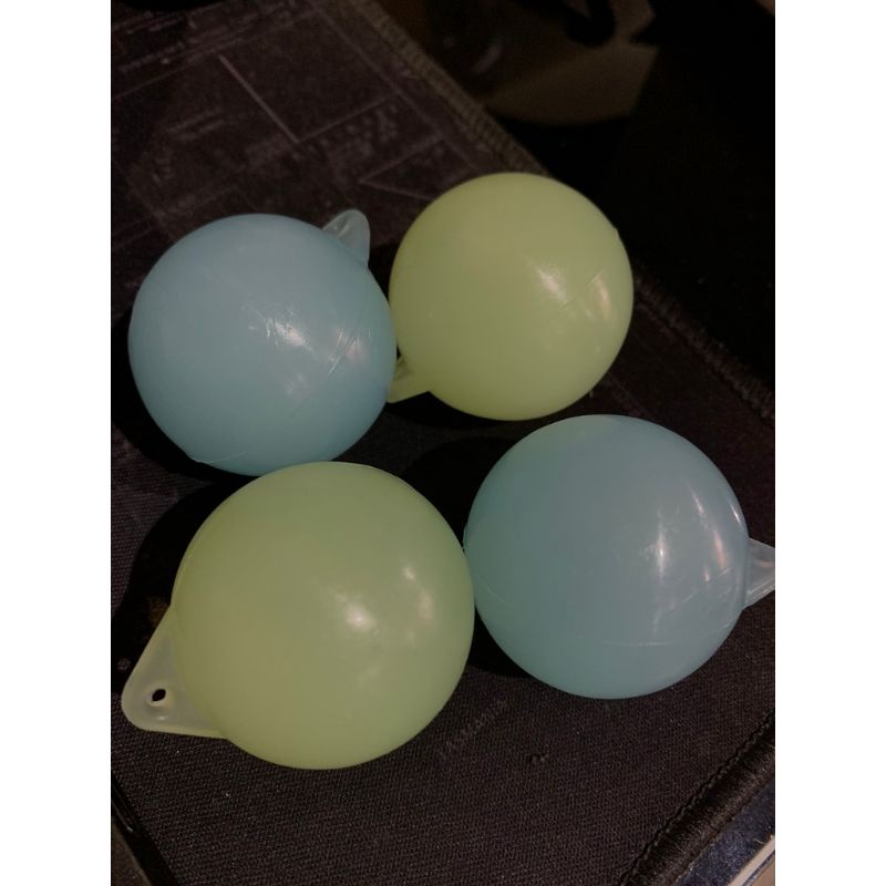 Etek Etek Fosfor Lato Lato Gelap Nyala 4 cm