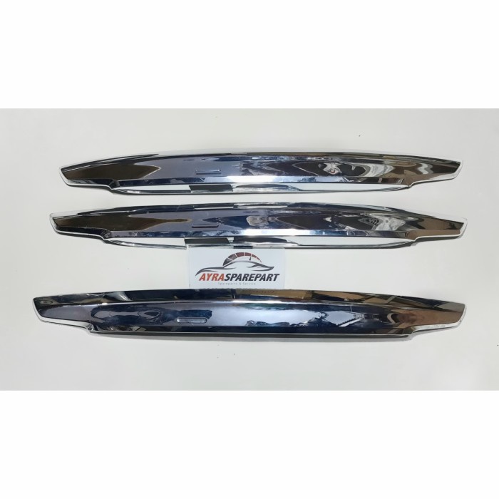 {BEKAS} Trunk lid / list bagasi belakang mobil Honda Freed Facelift Limited