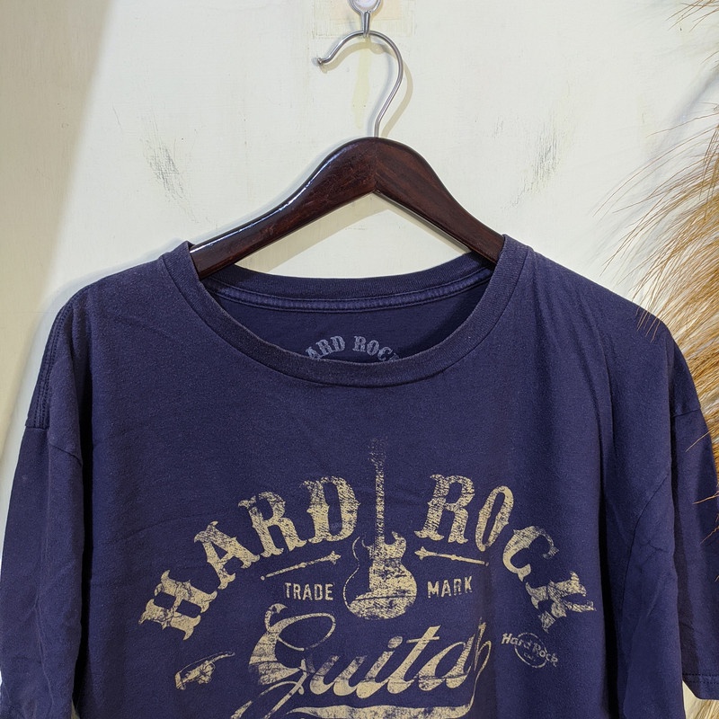 Hard Rock Guitar New York Kaos Vintage Navy XL Second Preloved Bekas