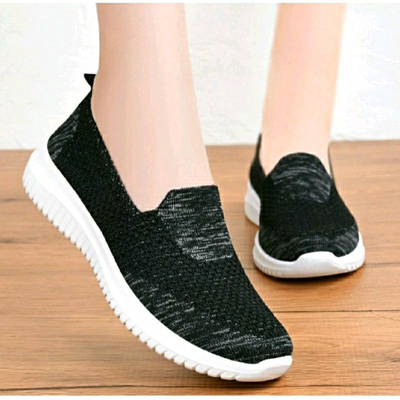 sepatu sneakers import wanita sepatu olahraga santai rajut 104 + Packing pake kotak