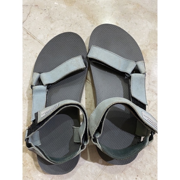 Hijack Sandal Preloved