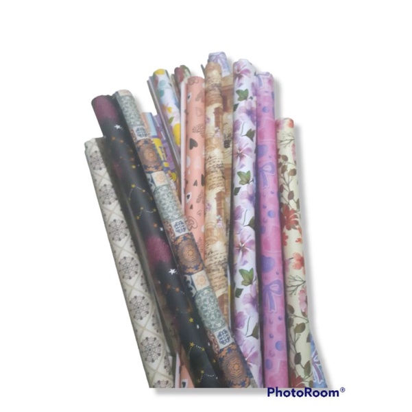 

Sampul / kertas kado / tambahan kertas kado untuk hampers