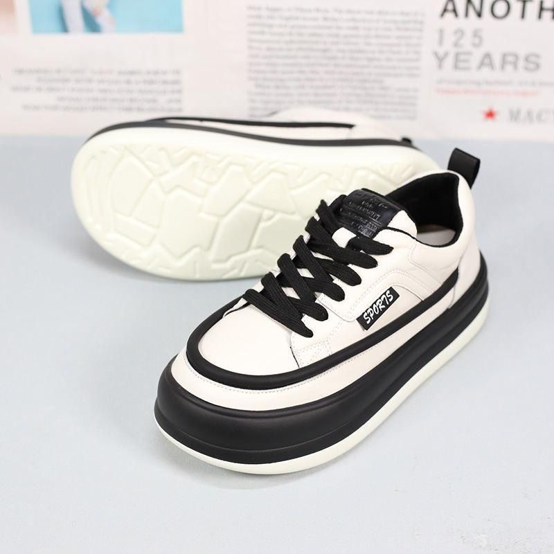 Sepatu Wanita Import Sneakers Kasual 2116