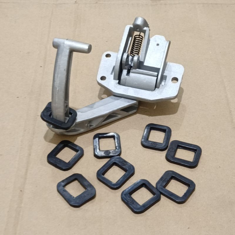 Karet Dumper Penahan Pedal Rem bagian Bawah Vespa PX PS Spartan Excel