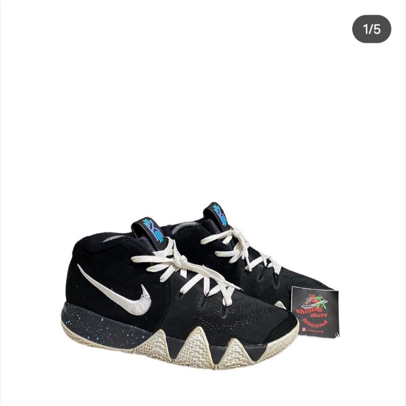 Nike Kyrie 4 Black