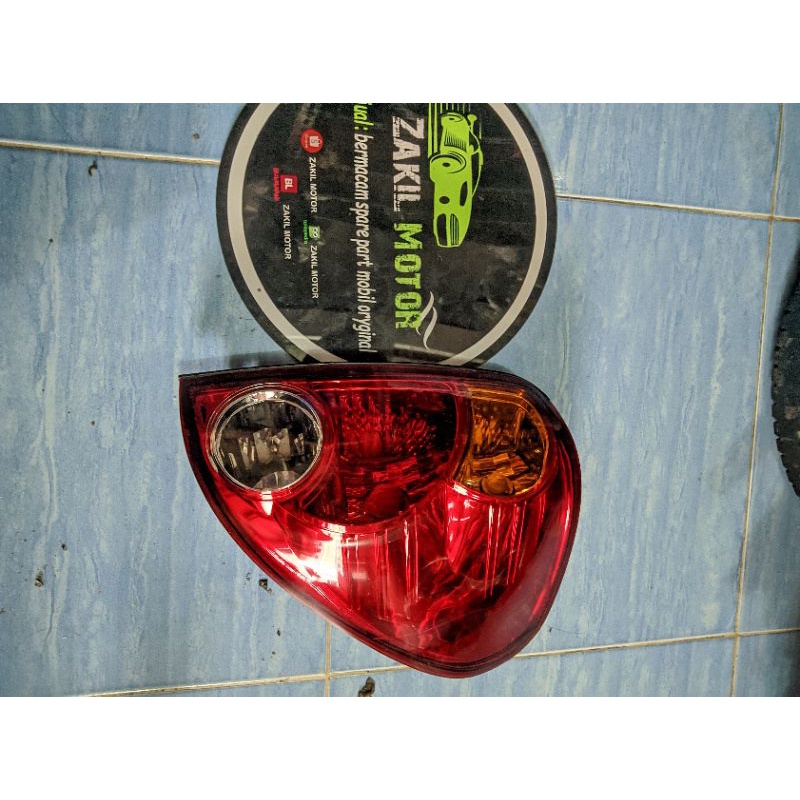Stoplamp lampu belakang Strada Triton original