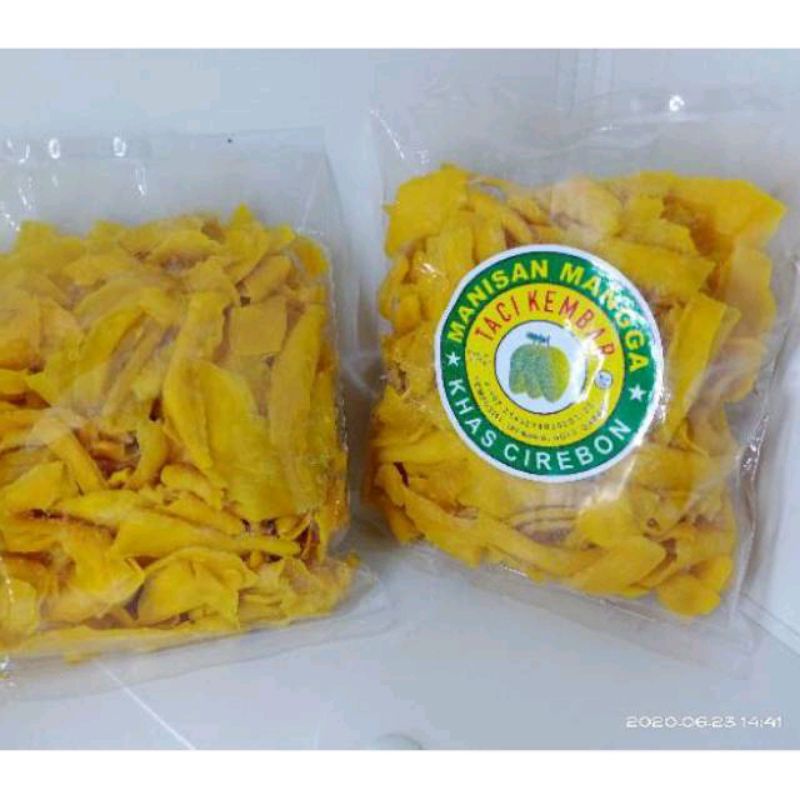 

Manisan Mangga Sisir Tanpa Gula "Taci Kembar" berat = 250 Gram Khas Cirebon
