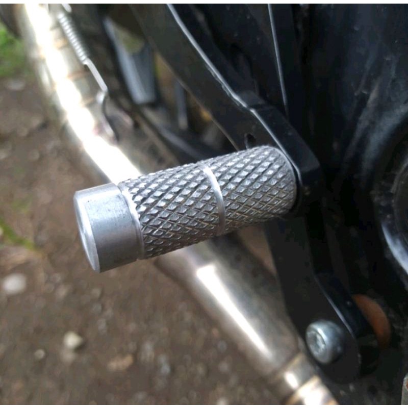 JALU TUAS PIJAKAN REM JALU PEDAL UNDERBONE MOTOR UNIVERSAL BAUT 10 JALU PEDAL REM UNDERBONE JALU CUT