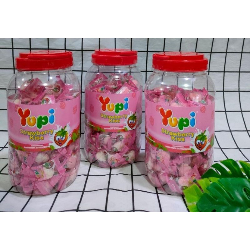 

Permen YUPI Toples 300g