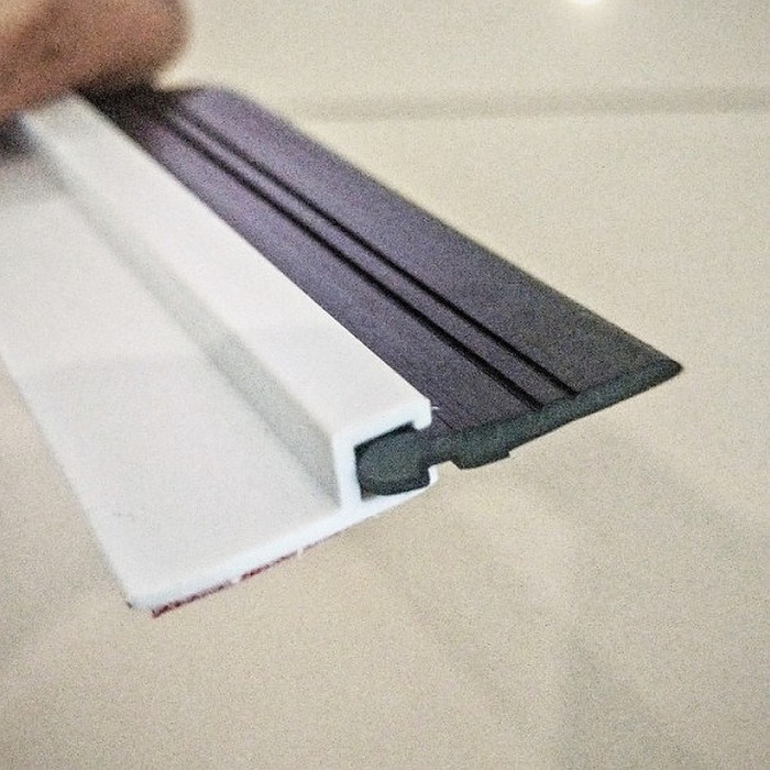Pengaman Karet Bawah Pintu Rumah Penutup Celah Bawah Pintu Rumah Lis Aluminium